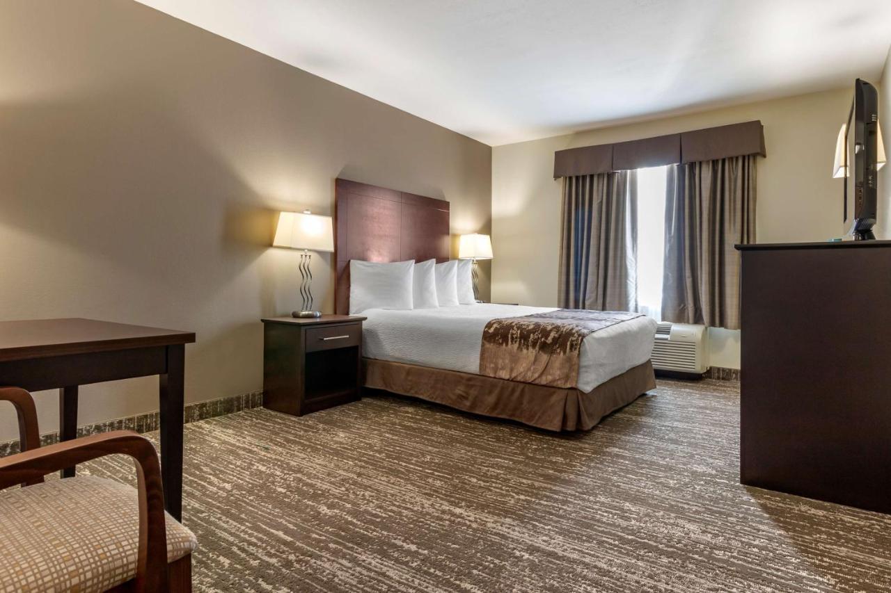 Hotel Western Pembina Inn&suites 3*