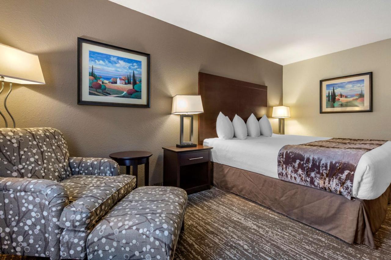 Western Pembina & 3* Winnipeg
